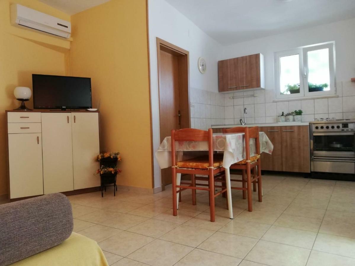Apartment Center Tonka Makarska Exterior foto