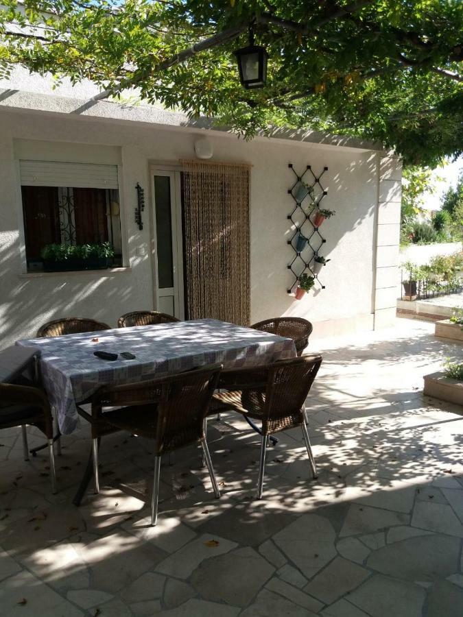 Apartment Center Tonka Makarska Exterior foto