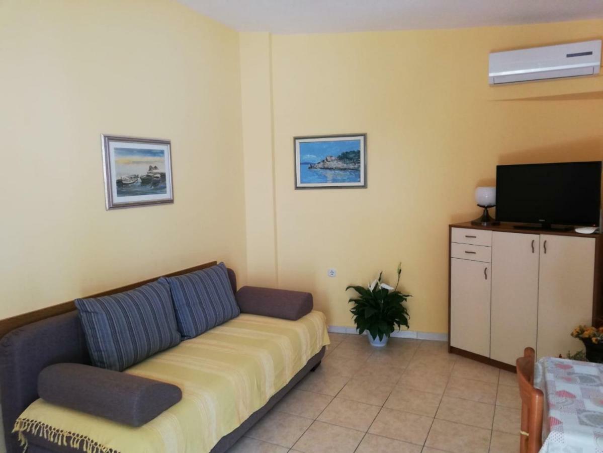 Apartment Center Tonka Makarska Exterior foto